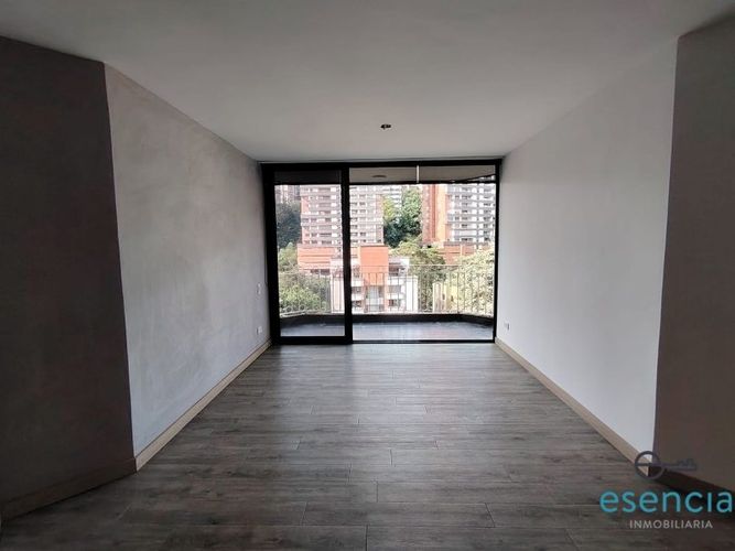 Apartamento de 2 alcobas en arriendo en San Lucas, Medellín, 80 m² · foto 3 de 10