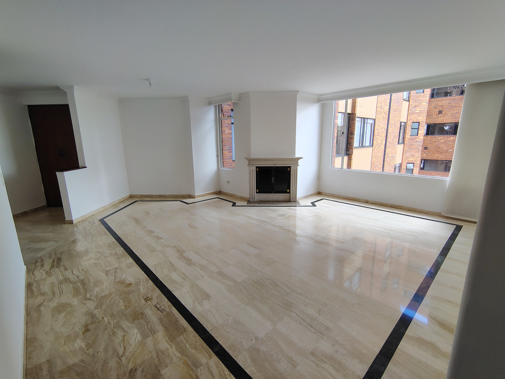 Apartamento en venta en La Calleja, Bogotá · foto 2 de 24