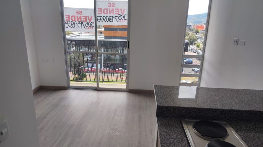 Apartaestudio en venta en La Calleja, Bogotá, 24 m² · foto 2 de 24