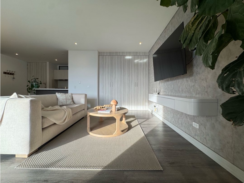 Apartamento de 1 habitación en venta en Transversal Superior, Medellín — imagen 1 de 19