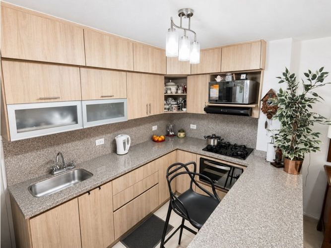 Casa de 3 alcobas en venta en La Ceja, 135 m² · foto 4 de 16