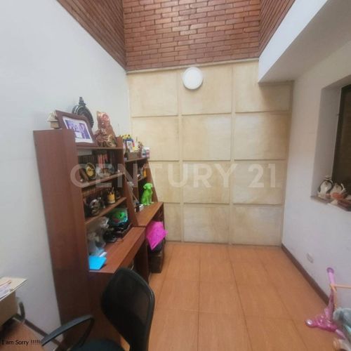 Apartamento de 5 alcobas en arriendo en Normandia, Bogotá, 310 m² · foto 11 de 24