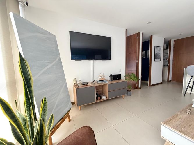 Apartaestudio en venta en Los Naranjos, Medellín, 62 m² · foto 7 de 18