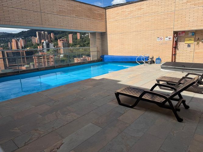 Apartaestudio en venta en Los Naranjos, Medellín, 62 m² · foto 14 de 18