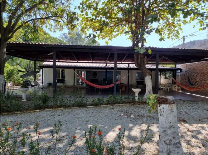 Casa de 4 alcobas en venta en Ub Salguero, Santa Marta, 700 m² · foto 4 de 24