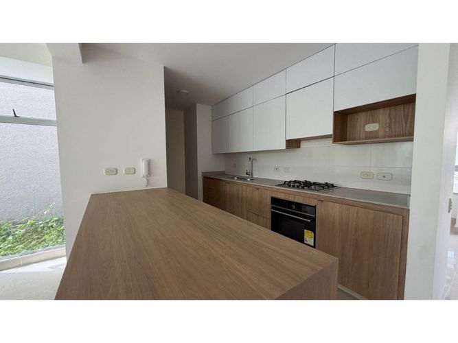 Casa de 3 alcobas en venta en Alfaguara, Jamundí, 164 m² · foto 8 de 17