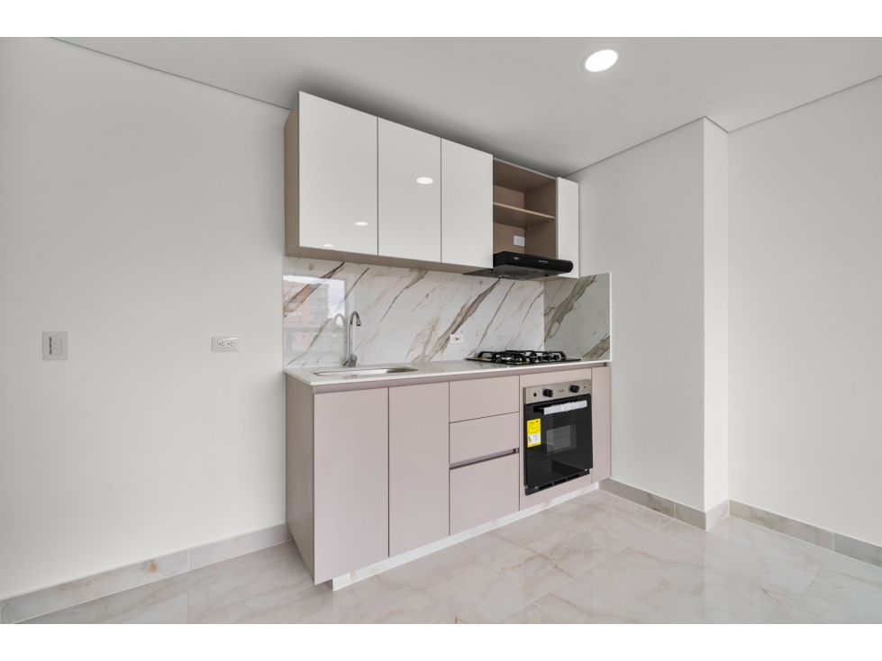 Apartamento en venta en Modelia, Bogotá · foto 2 de 14