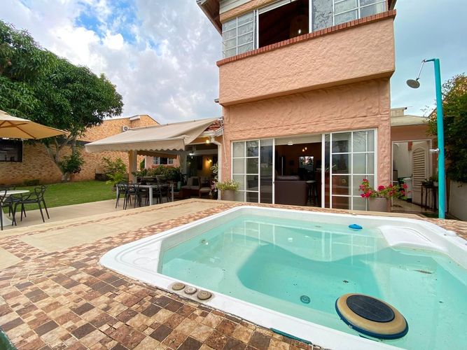 Casa de 4 alcobas en venta en Ruitoque Condominio, Floridablanca, 368 m² · foto 4 de 24