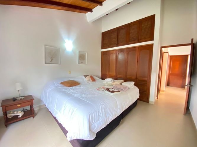 Casa de 4 alcobas en venta en Ruitoque Condominio, Floridablanca, 368 m² · foto 12 de 24