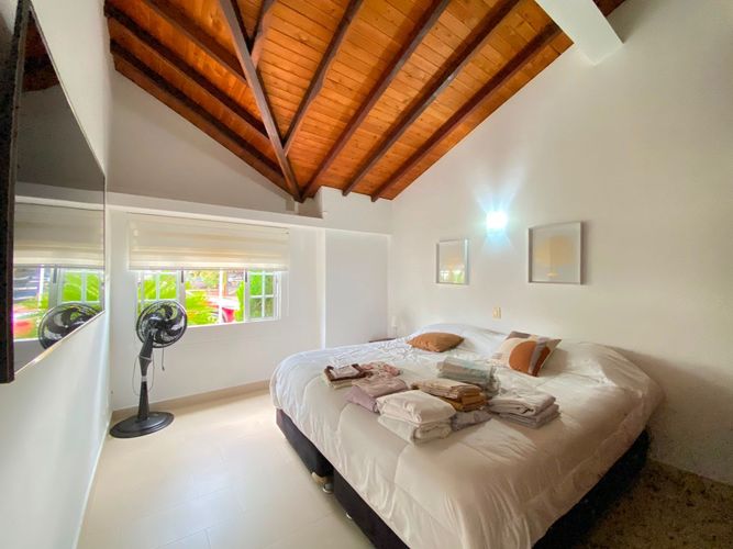Casa de 4 alcobas en venta en Ruitoque Condominio, Floridablanca, 368 m² · foto 20 de 24