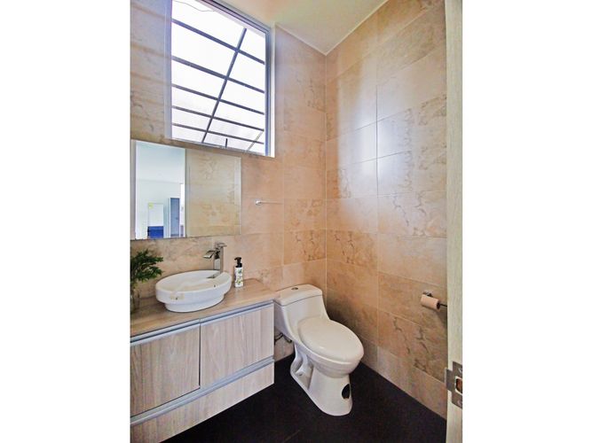 Casa de 4 alcobas en venta en La Diana, Sopó, 396 m² · foto 7 de 21