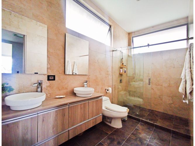 Casa de 4 alcobas en venta en La Diana, Sopó, 396 m² · foto 15 de 21