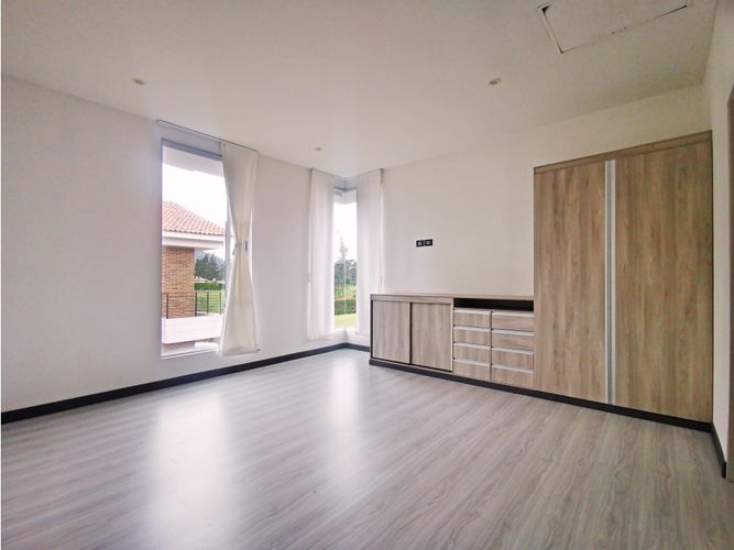 Casa de 4 alcobas en venta en La Diana, Sopó, 396 m² · foto 19 de 21
