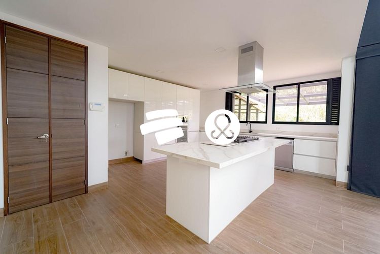 Casa de 3 alcobas en venta en Loma Del Escobero, El Retiro · foto 7 de 24