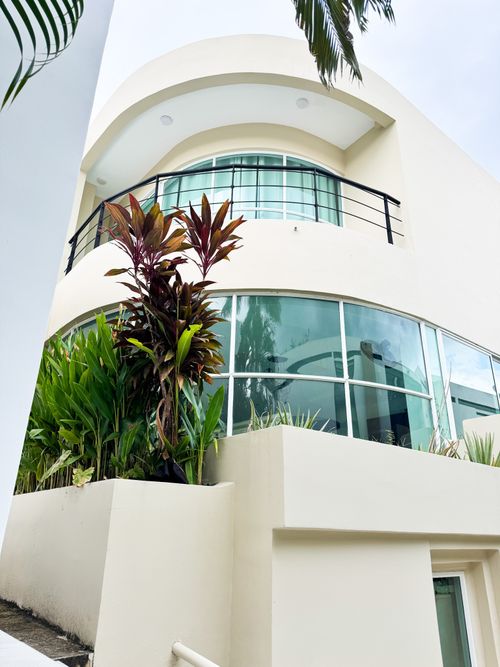 Casa de 6 alcobas en arriendo en Miraflores, Girardot, 300 m² · foto 15 de 24