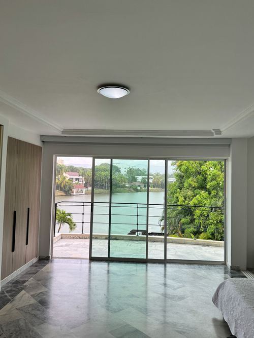 Casa de 6 alcobas en arriendo en Miraflores, Girardot, 300 m² · foto 6 de 24