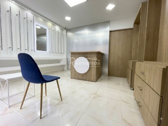Local en venta en La Candelaria, Medellín, 24 m² · foto 3 de 11