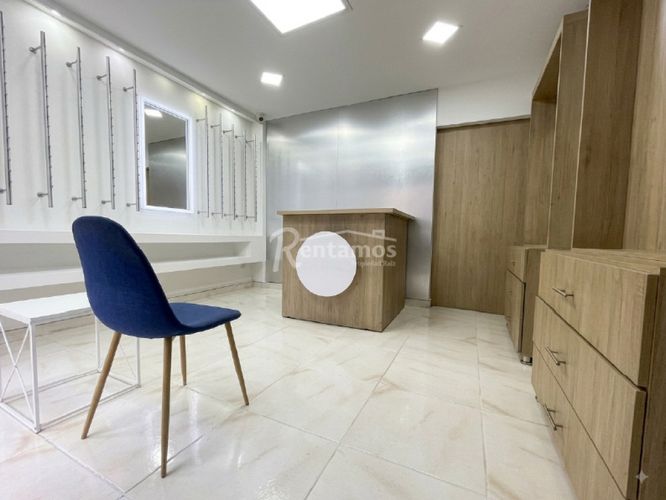 Local en venta en La Candelaria, Medellín, 24 m² · foto 8 de 11