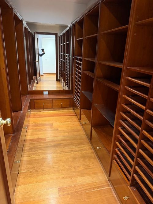 Apartamento de 3 alcobas en venta en Chico, Bogotá, 221 m² · foto 21 de 24