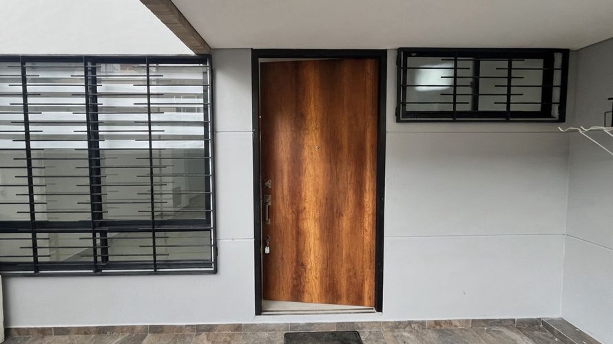 Casa de 4 alcobas en venta en Cota, 180 m² · foto 3 de 24