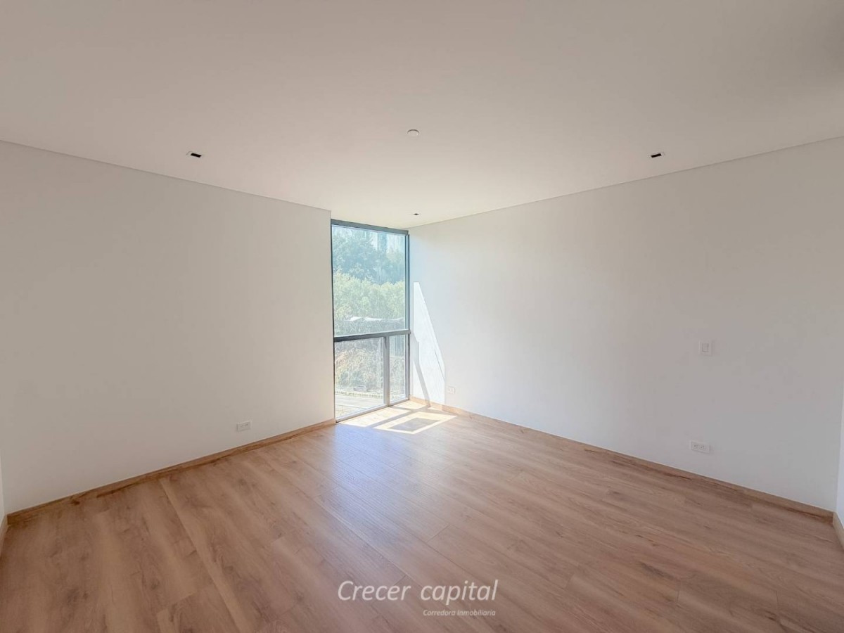 Apartamento en arriendo en El Poblado, Medellín · foto 5 de 13
