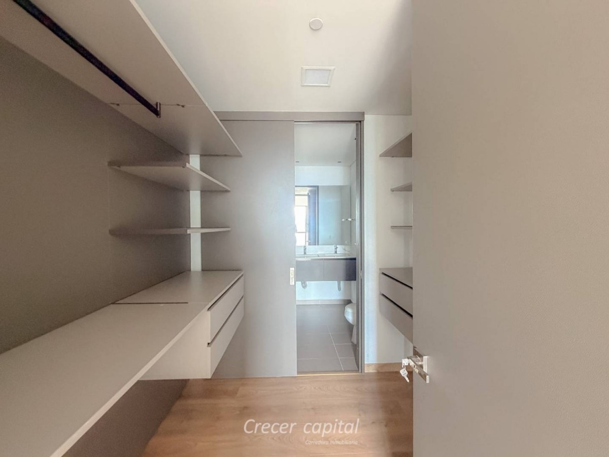 Apartamento en arriendo en El Poblado, Medellín · foto 10 de 13