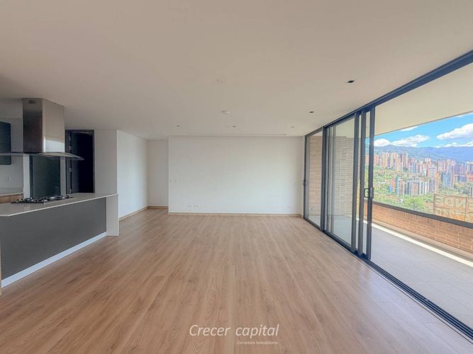 Apartamento de 2 alcobas en venta en Manila, Medellín, 143 m² · foto 2 de 13