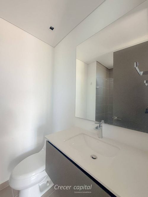 Apartamento de 2 alcobas en venta en Manila, Medellín, 143 m² · foto 8 de 13