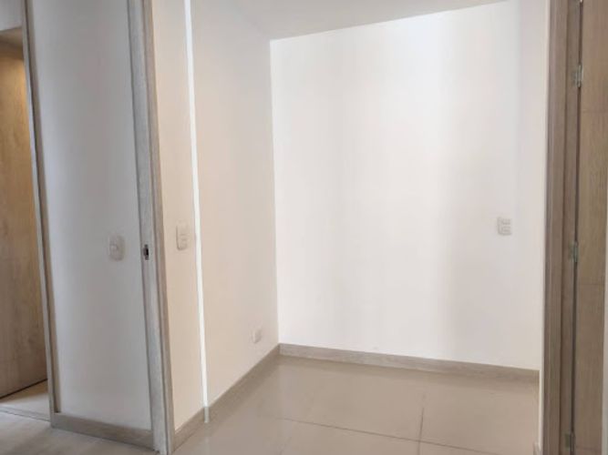 Apartamento de 3 alcobas en arriendo en Prados De Sabaneta, La Estrella, 70 m² · foto 8 de 19