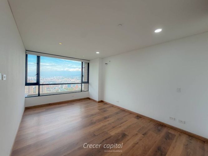 Apartamento de 3 alcobas en arriendo en Manila, Medellín, 140 m² · foto 6 de 12