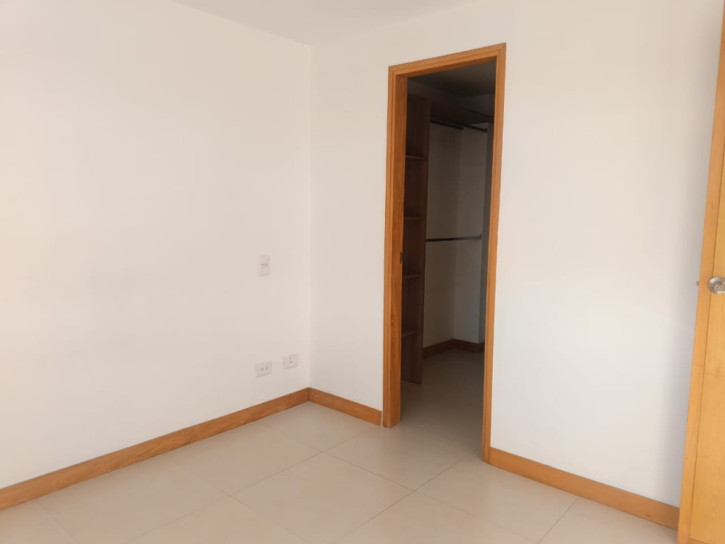 1BR Apartment in Centro (55 m²) - 4