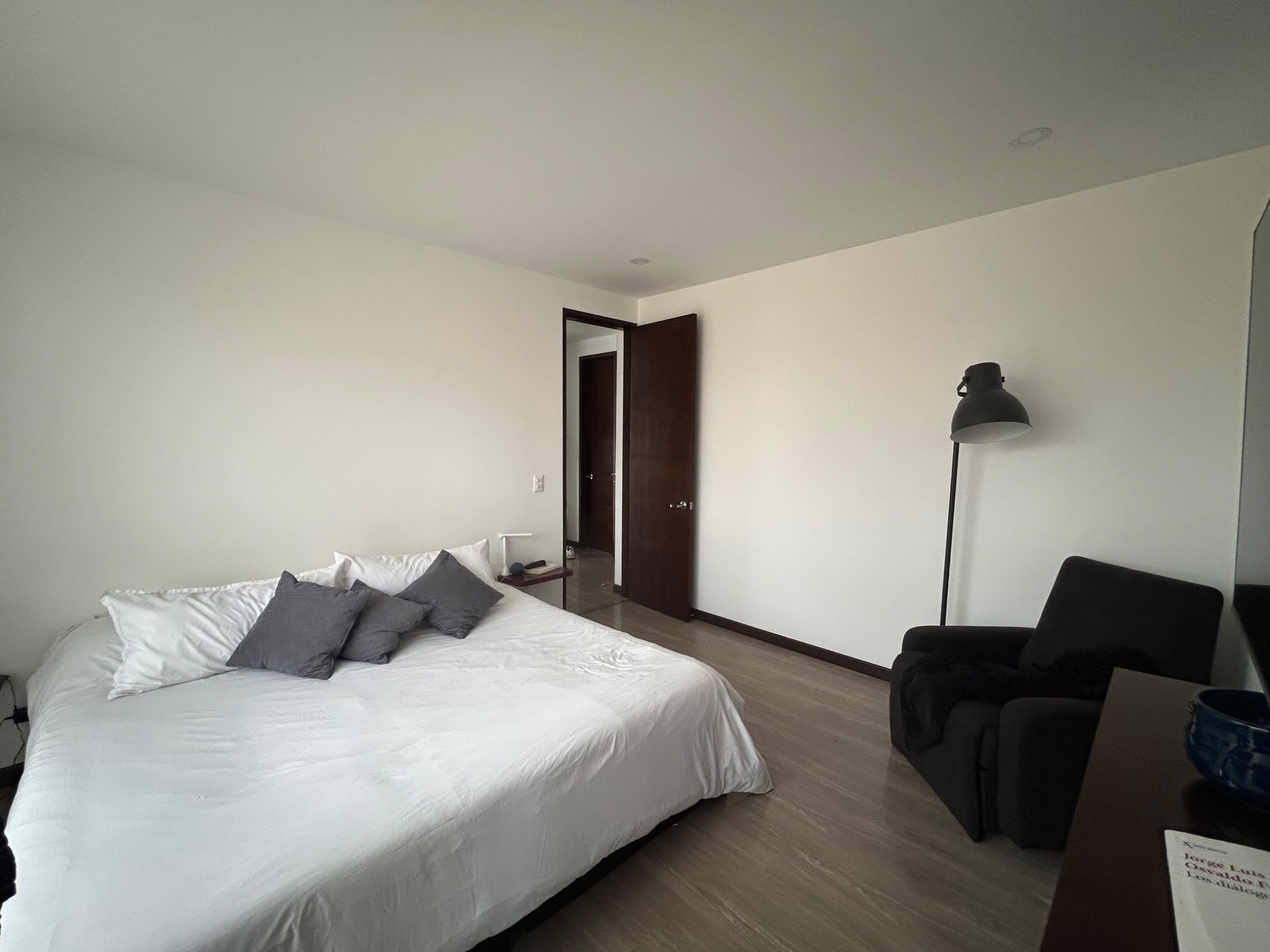 Apartamento en venta en Santa Barbara, Bogotá · foto 7 de 14