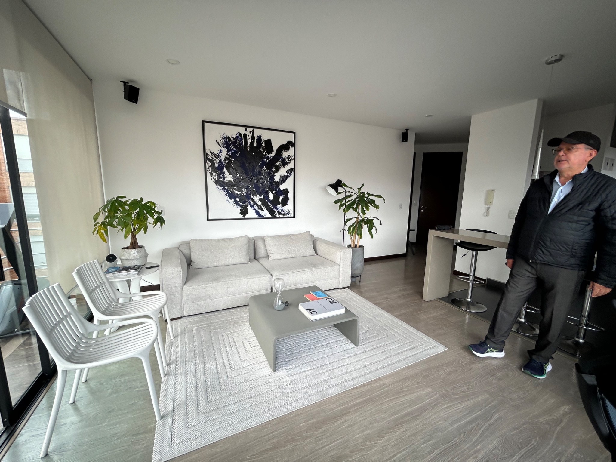 Apartamento en venta en Santa Barbara, Bogotá · foto 3 de 14