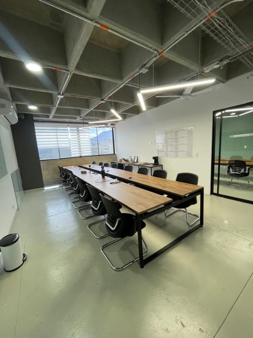 Oficina en arriendo en Viviendas Del Sur, Itagüí, 1000 m² · foto 6 de 20