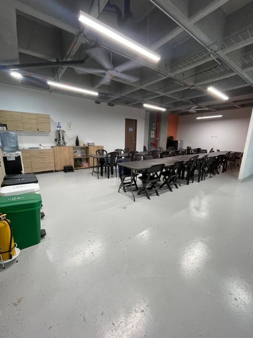 Oficina en arriendo en Viviendas Del Sur, Itagüí, 1000 m² · foto 17 de 20