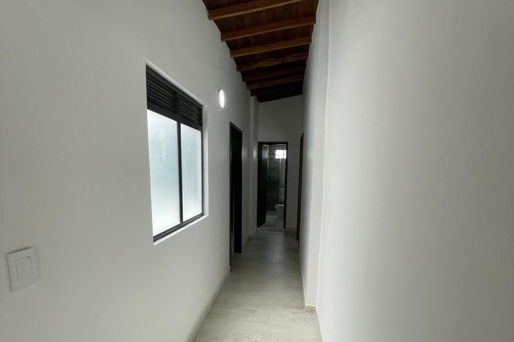 Casa de 3 alcobas en venta en Belén, Medellín, 105 m² · foto 8 de 16