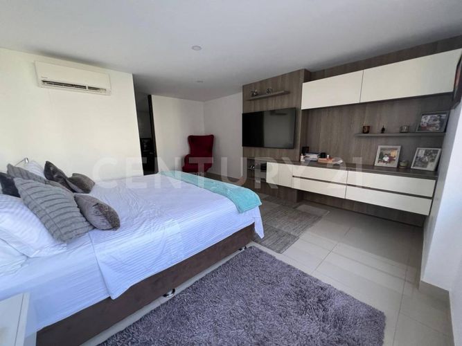 Apartamento de 4 alcobas en venta en 20 De Julio, Villavicencio, 170 m² · foto 9 de 22