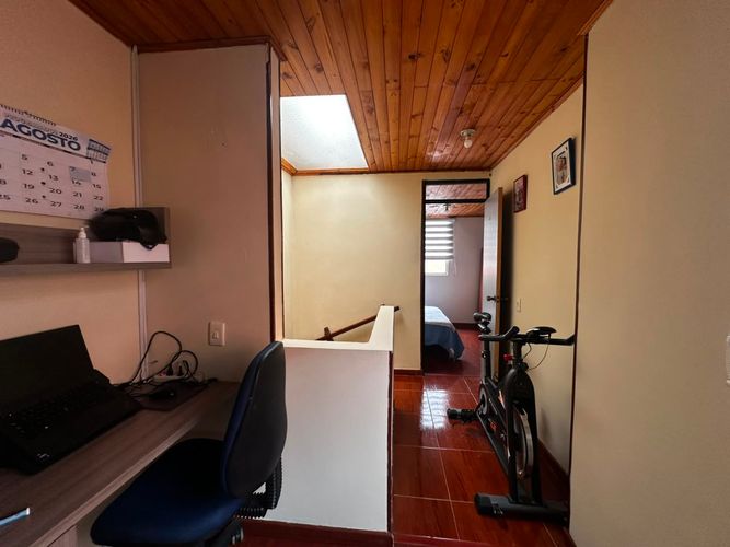 Casa de 3 alcobas en venta en La Isabela, Bogotá, 69 m² · foto 15 de 16