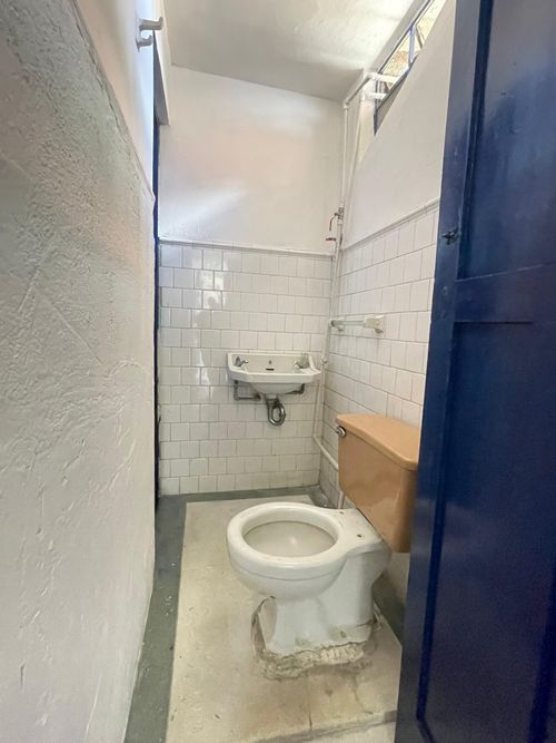 Local en venta en Villa Nueva, Medellín, 320 m² · foto 6 de 24