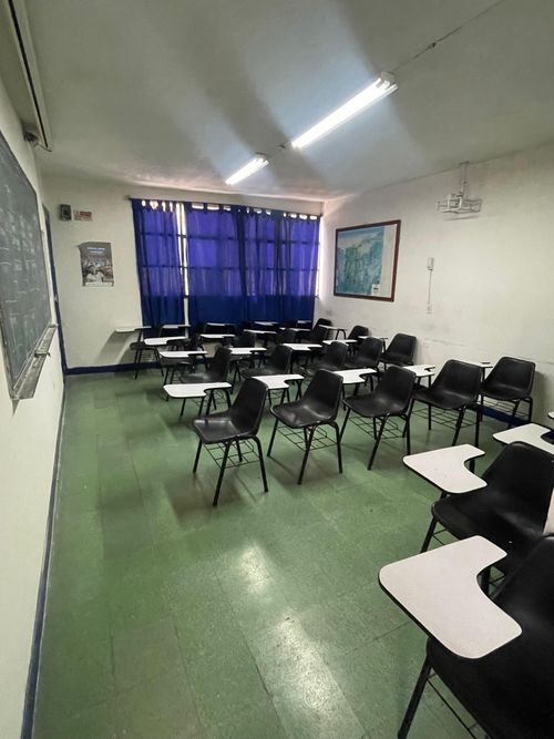Local en venta en Villa Nueva, Medellín, 320 m² · foto 14 de 24