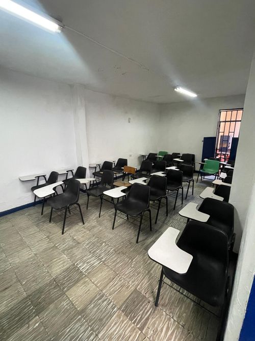 Local en venta en Villa Nueva, Medellín, 320 m² · foto 22 de 24