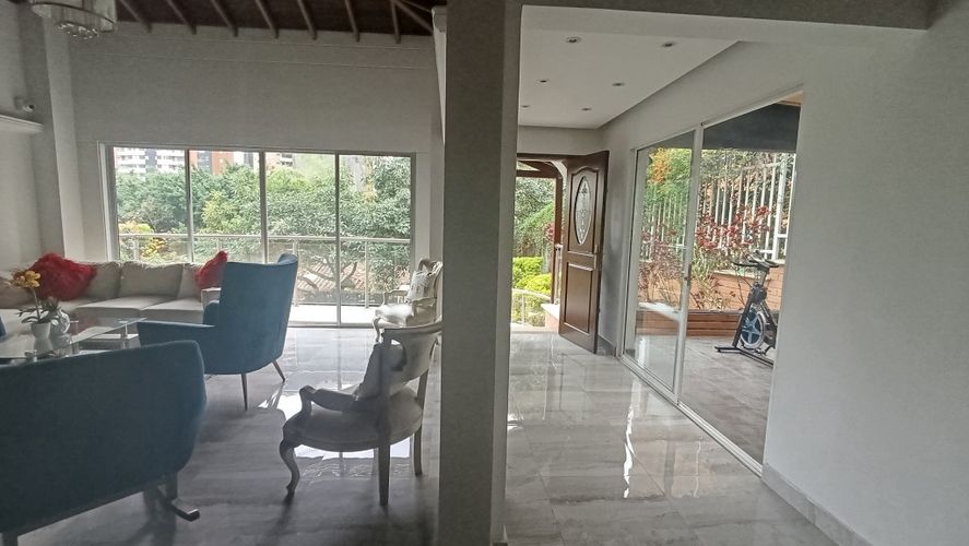 Casa de 3 alcobas en venta en San Jose, Sabaneta, 424 m² · foto 6 de 24