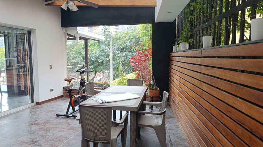 Casa de 3 alcobas en venta en San Jose, Sabaneta, 424 m² · foto 11 de 24