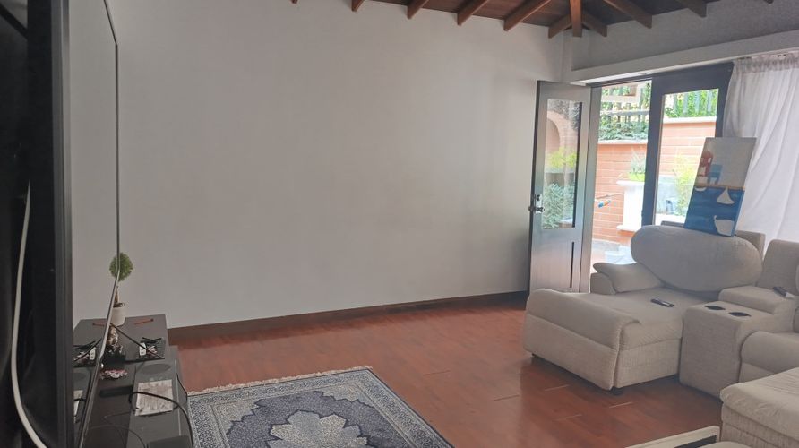 Casa de 3 alcobas en venta en San Jose, Sabaneta, 424 m² · foto 14 de 24
