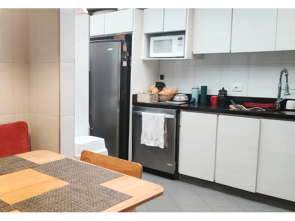 Casa en venta en Cedro Golf, Bogotá · foto 10 de 24