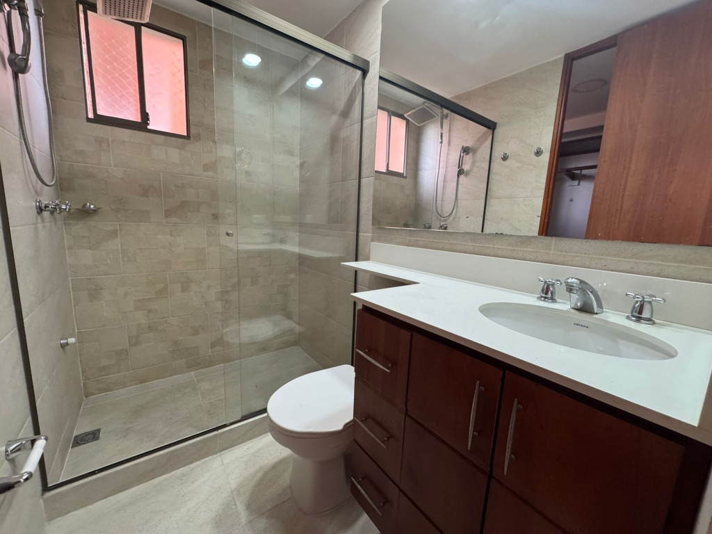 Apartamento en arriendo en Los Balsos, Medellín · foto 17 de 18
