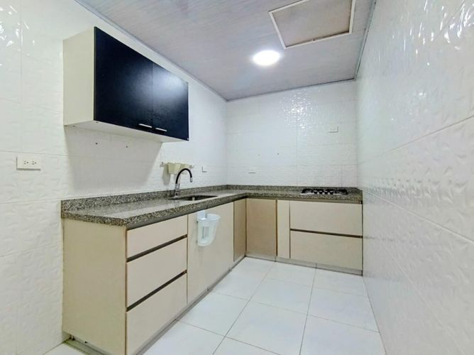 Casa de 7 alcobas en venta en Girardot, Girardot, 297 m² · foto 15 de 20