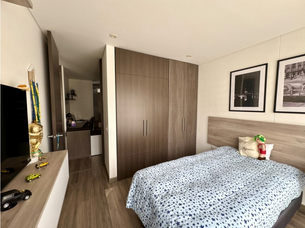 Apartamento en venta en Cedritos, Bogotá · foto 10 de 24