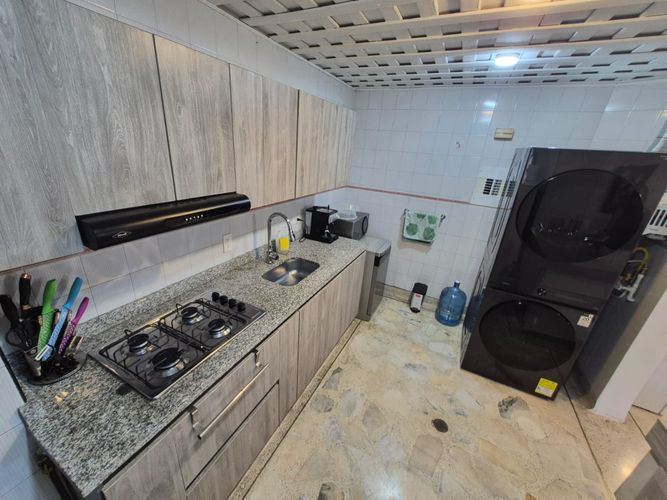 Apartamento de 2 alcobas en arriendo en San Fernando Viejo, Cali, 105 m² · foto 9 de 18