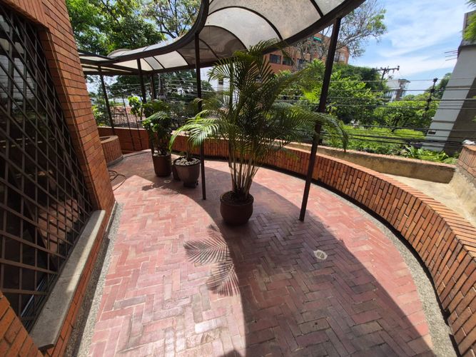 Apartamento de 2 alcobas en arriendo en San Fernando Viejo, Cali, 105 m² · foto 14 de 18